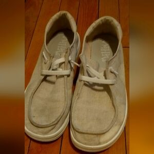 Mad Love Men's Casual Beige Shoes